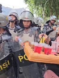 Gelombang Demo Bikin Dunia Bisnis Ikut Ketar-Ketir